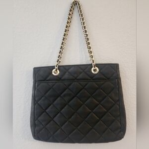 Morgan Taylor Black Quilted Chain Strap Shoulder Bag